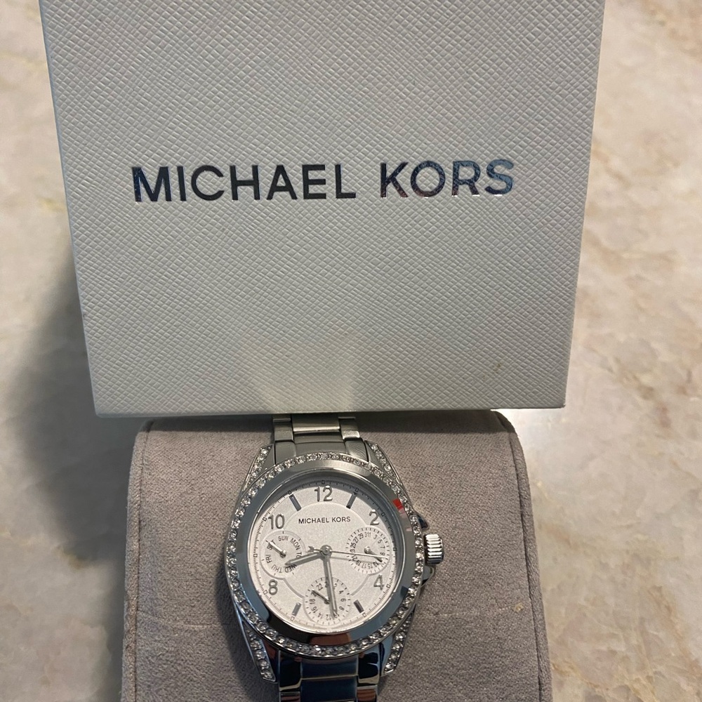 Michael Kors - Brand New Women’s SilverWatch